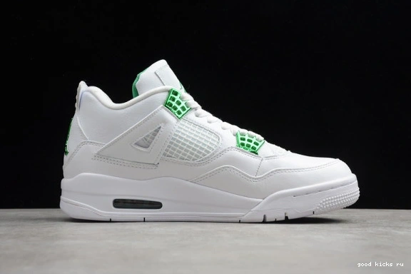 Retro CT8527-113  Green Jordan Air CT8527-113 4 Metallic 0509